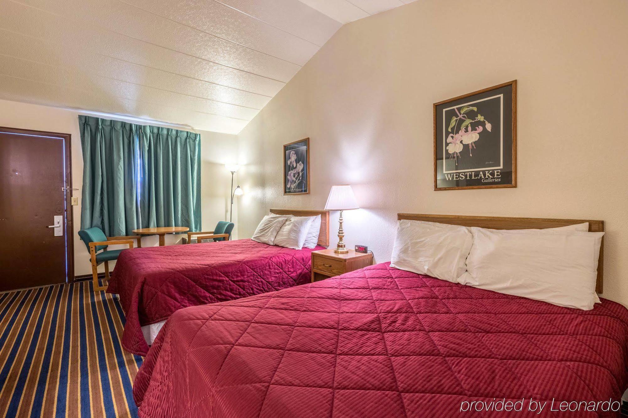Rodeway Inn Ogallala Extérieur photo
